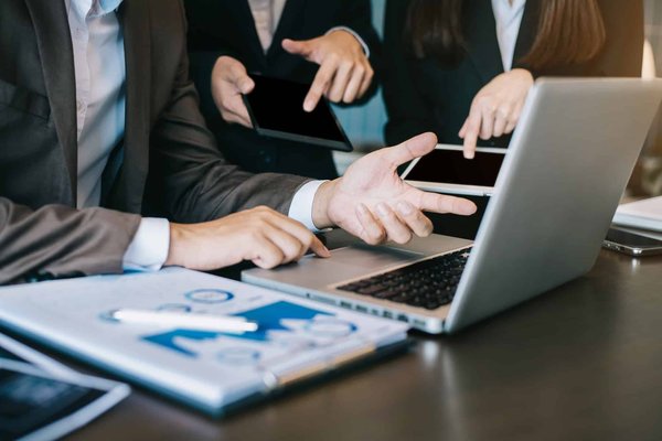 Quels impacts ont les technologies d'entreprises sur les jeunes ?